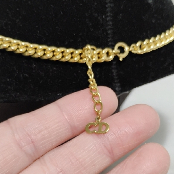 SALE! Auth Christian Dior Gold Rhinestone Choker Necklace Chunky Curb Chain/Box - Picture 4 of 11